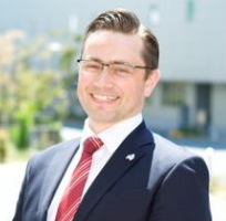 代表取締役社長兼CEO フィリップ デービー